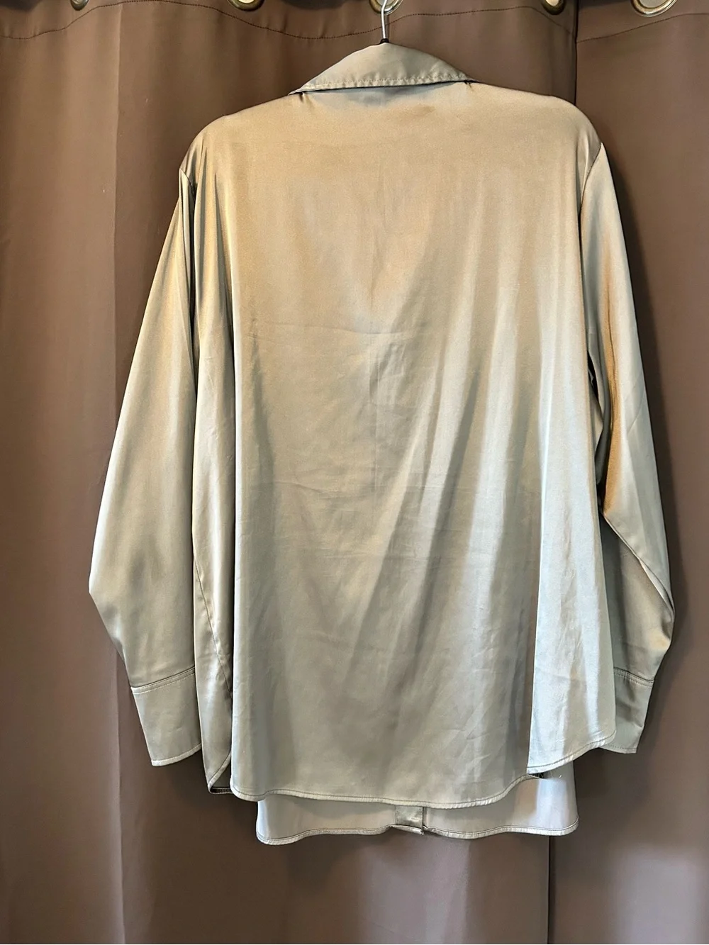 H&M Satin Button-Down Shirt in Light Moss Green - Picture 2 of 2